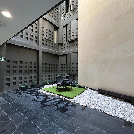 Center Sevilla Confort 6 Exterior photo